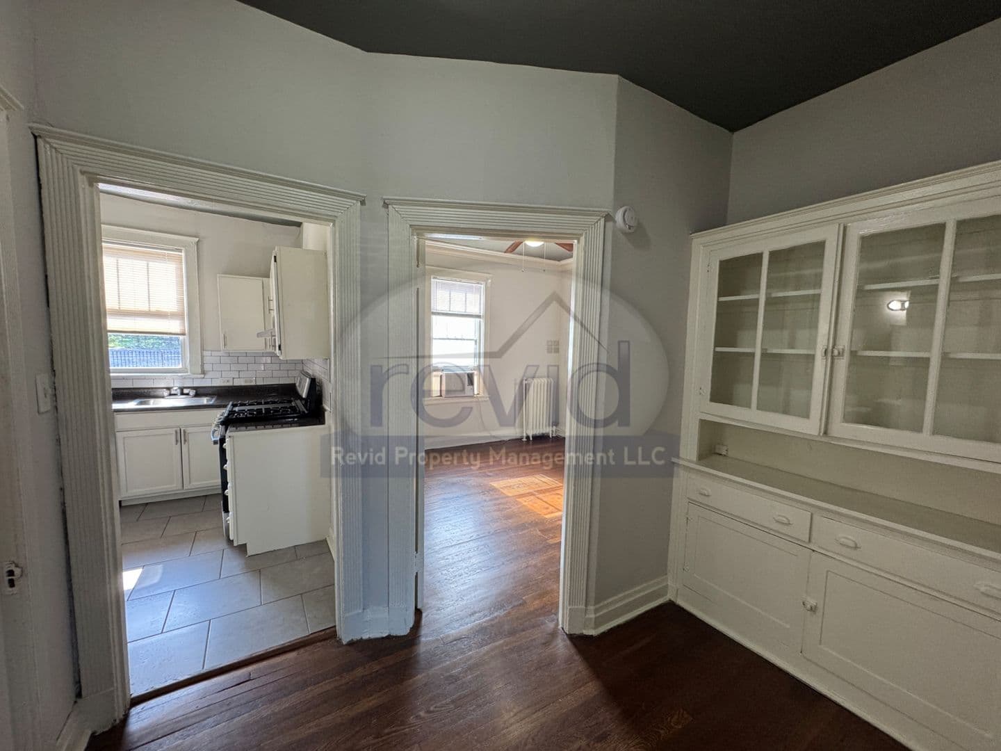 Memphis Apartment: 306 S. Cleveland Street