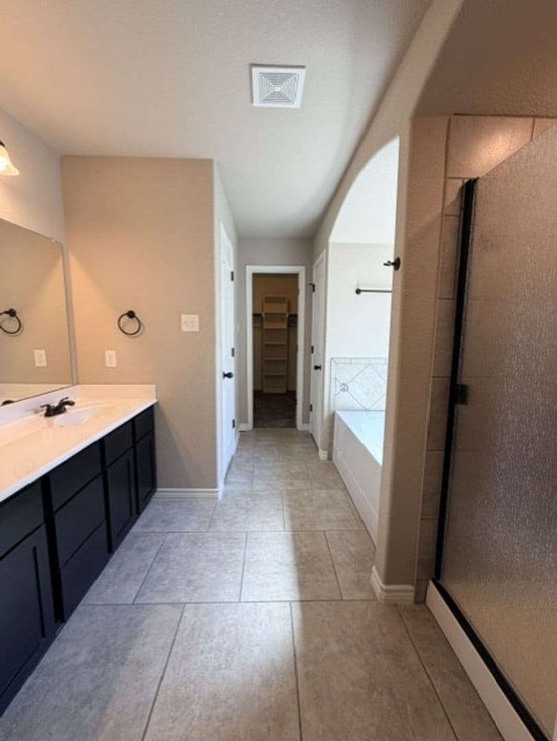 TEMPLE House: 821 KENDRA DR,