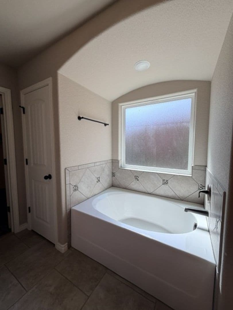 TEMPLE House: 821 KENDRA DR,