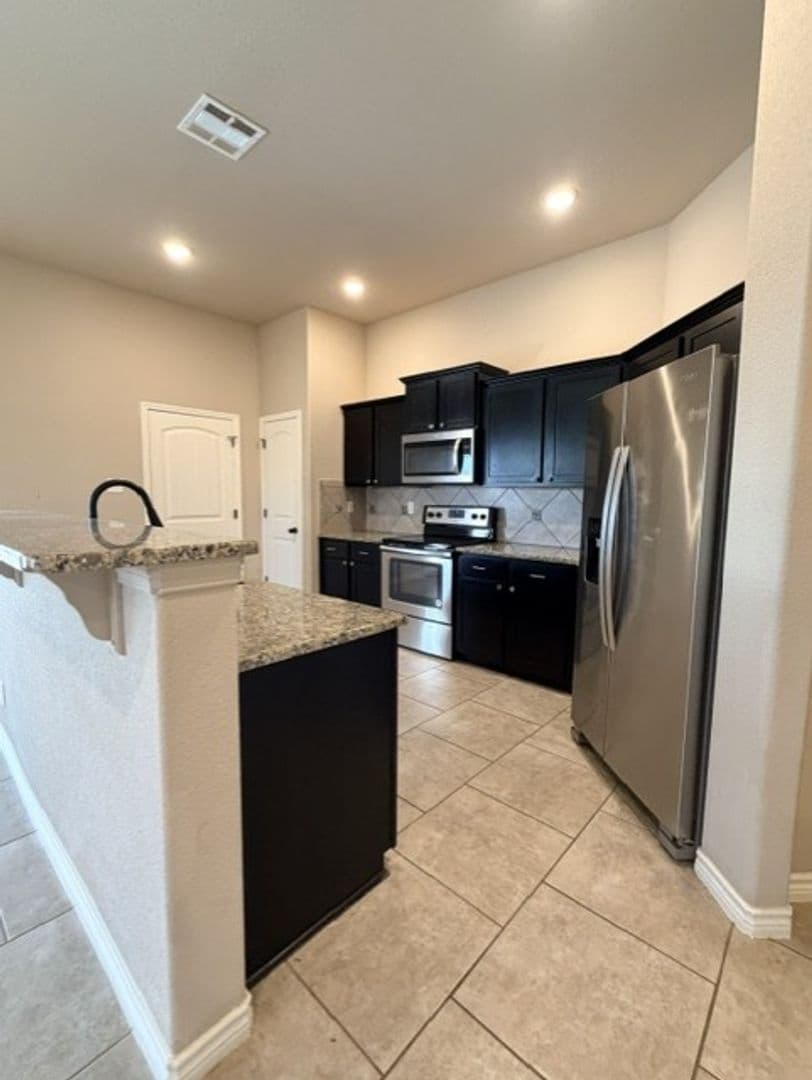 TEMPLE House: 821 KENDRA DR,