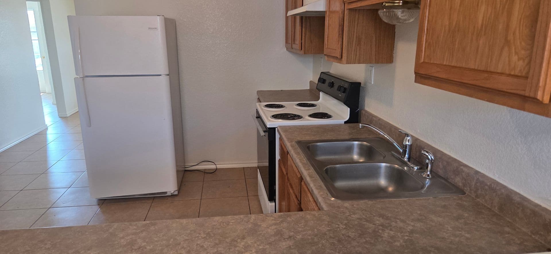 KILLEEN Apartment: 3309 BARCELONA
