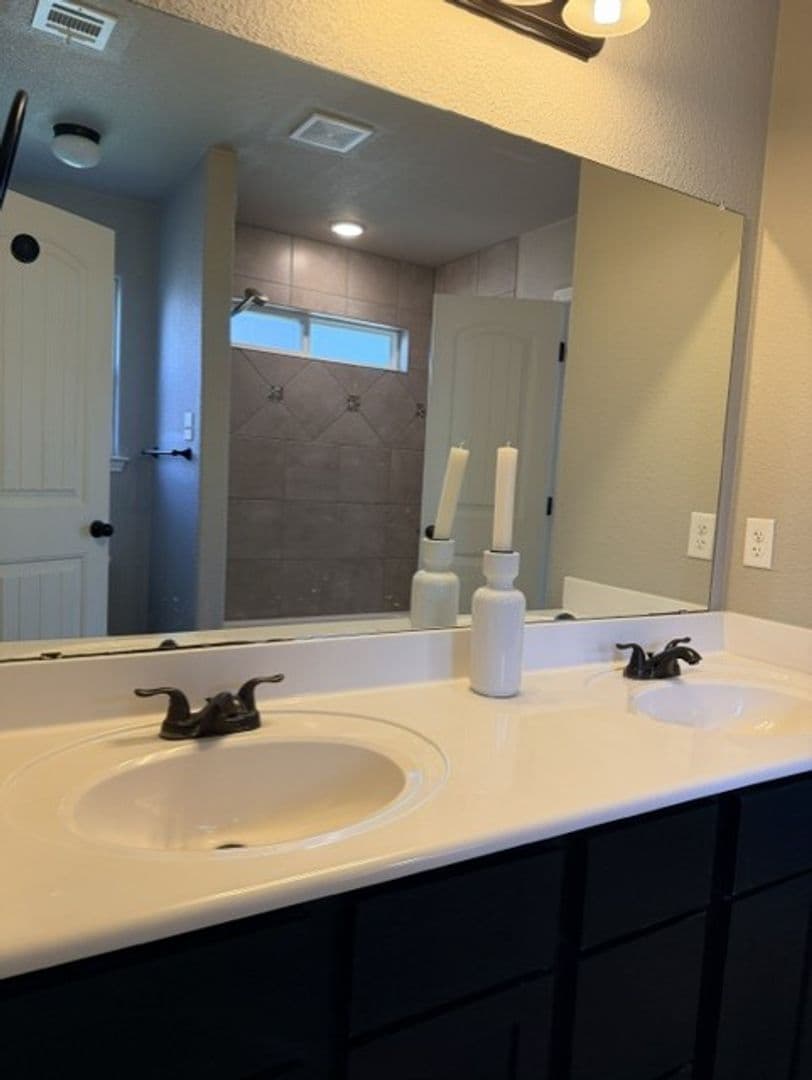 TEMPLE House: 821 KENDRA DR,