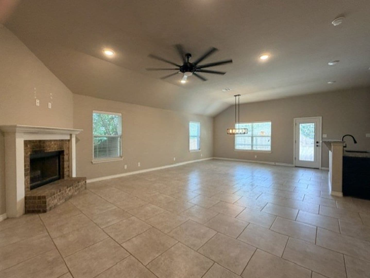 TEMPLE House: 821 KENDRA DR,