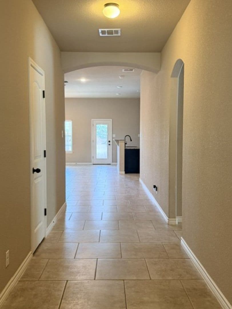 TEMPLE House: 821 KENDRA DR,