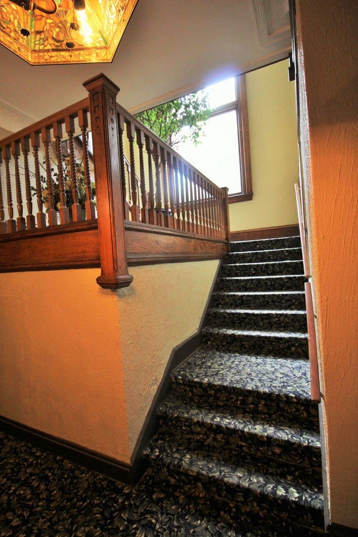 Cincinnati Apartment: 2229 Park Ave.