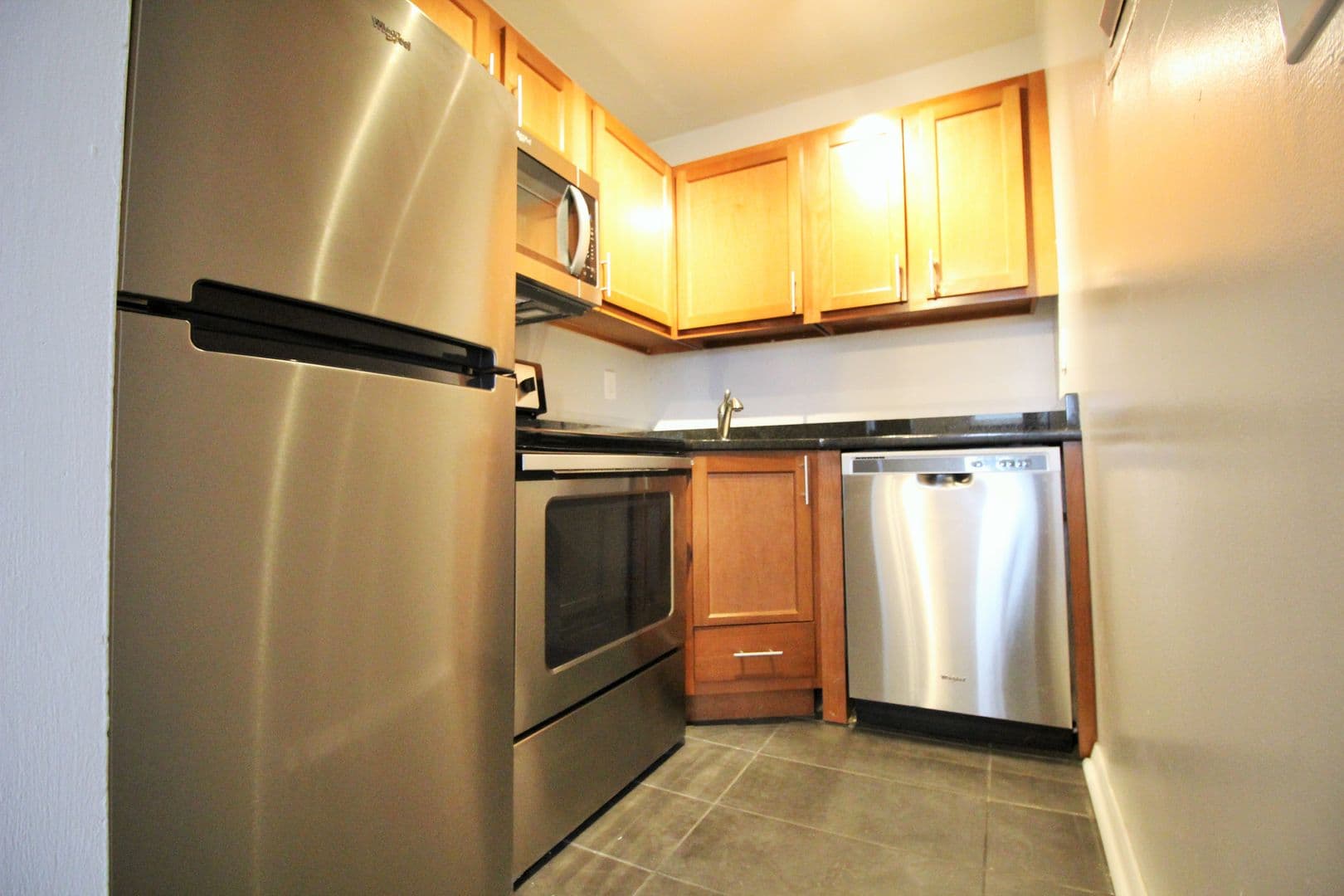 Cincinnati Apartment: 3126-3128 Hackberry St.