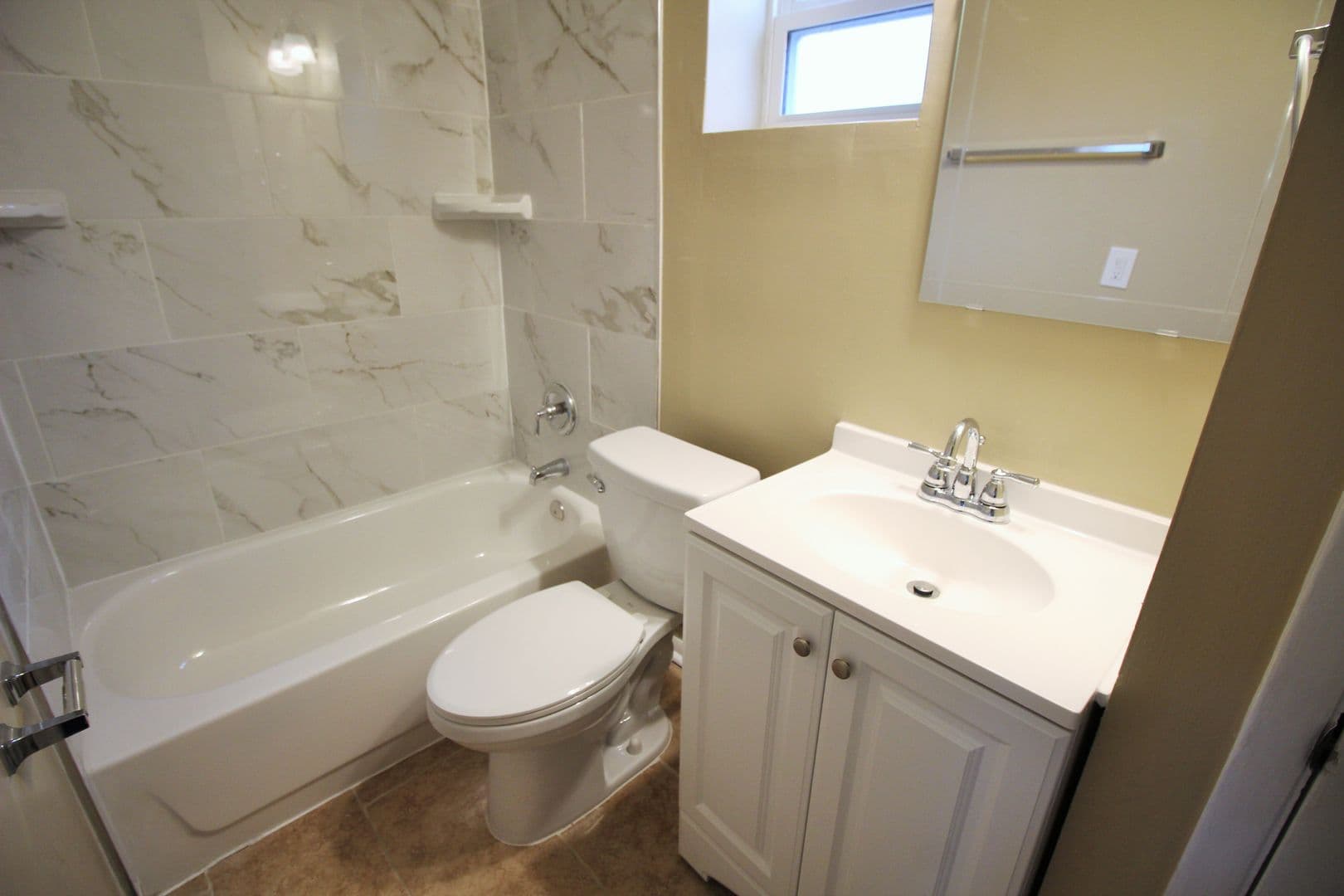 Cincinnati Apartment: 3126-3128 Hackberry St.