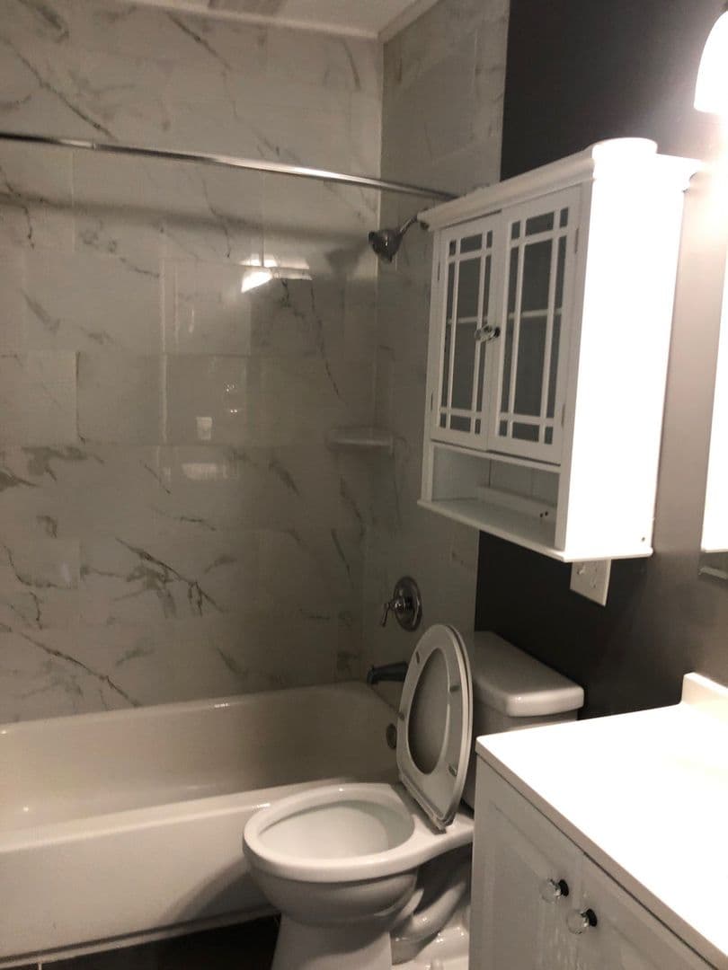 Cincinnati Apartment: 2229 Park Ave.