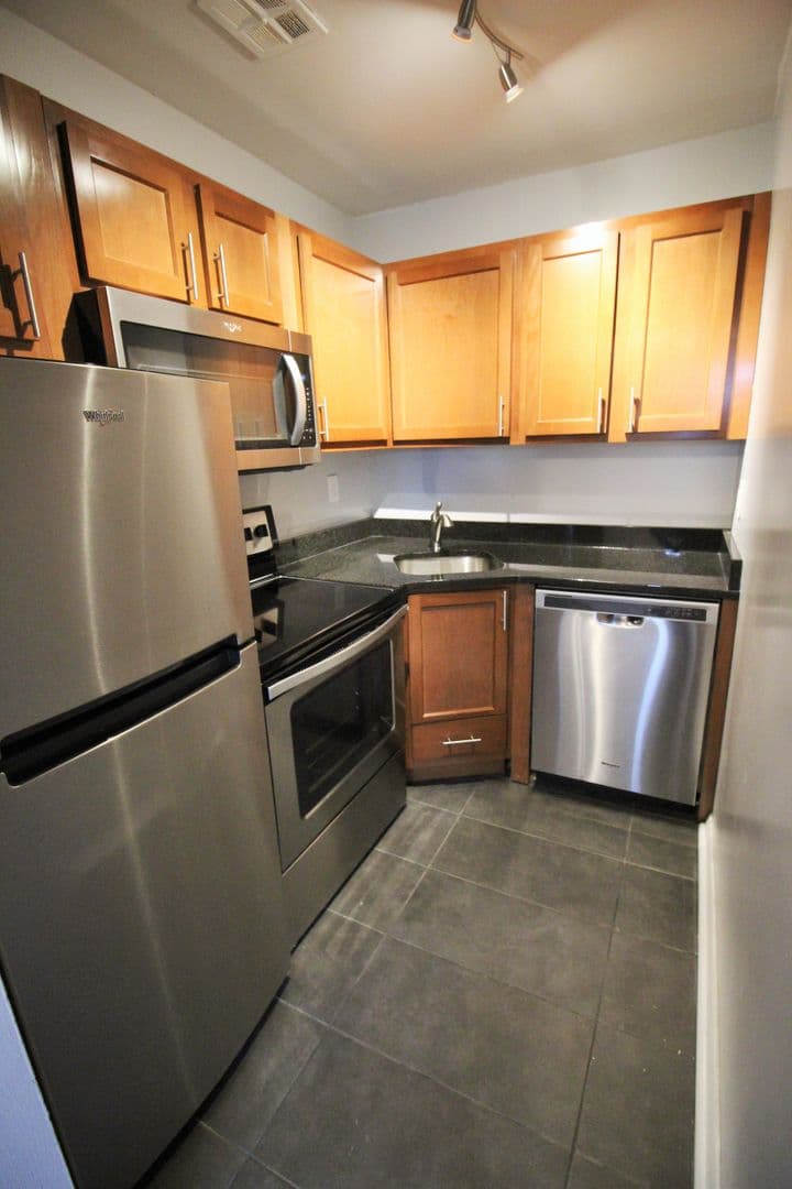 Cincinnati Apartment: 3126-3128 Hackberry St.