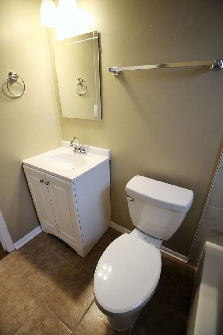 Cincinnati Apartment: 3126-3128 Hackberry St.