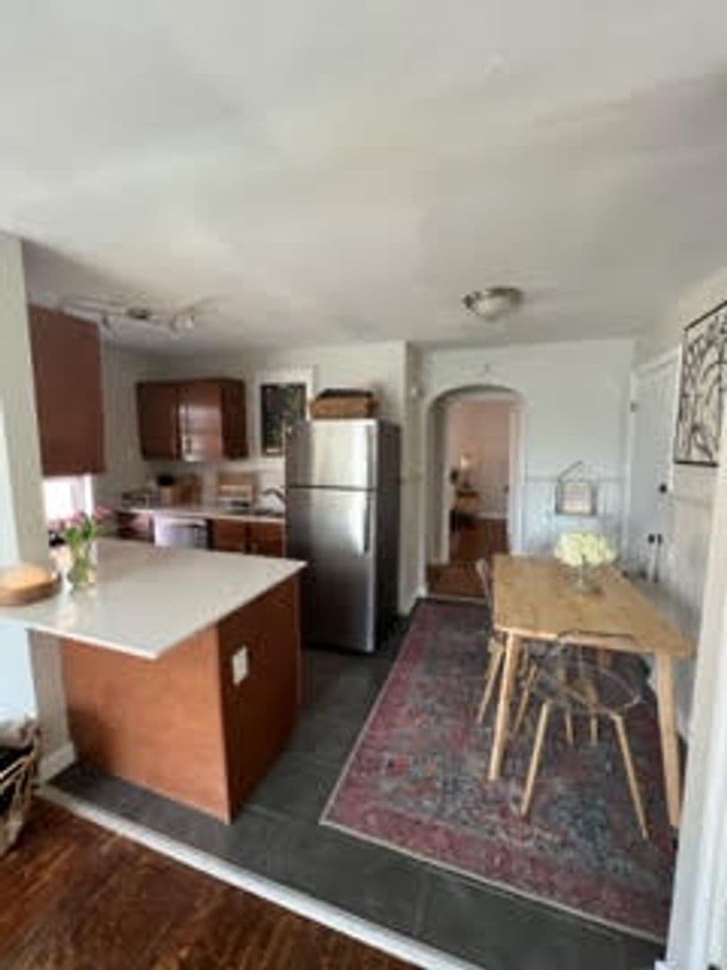 Cincinnati Apartment: 3036-3040 Hackberry St.