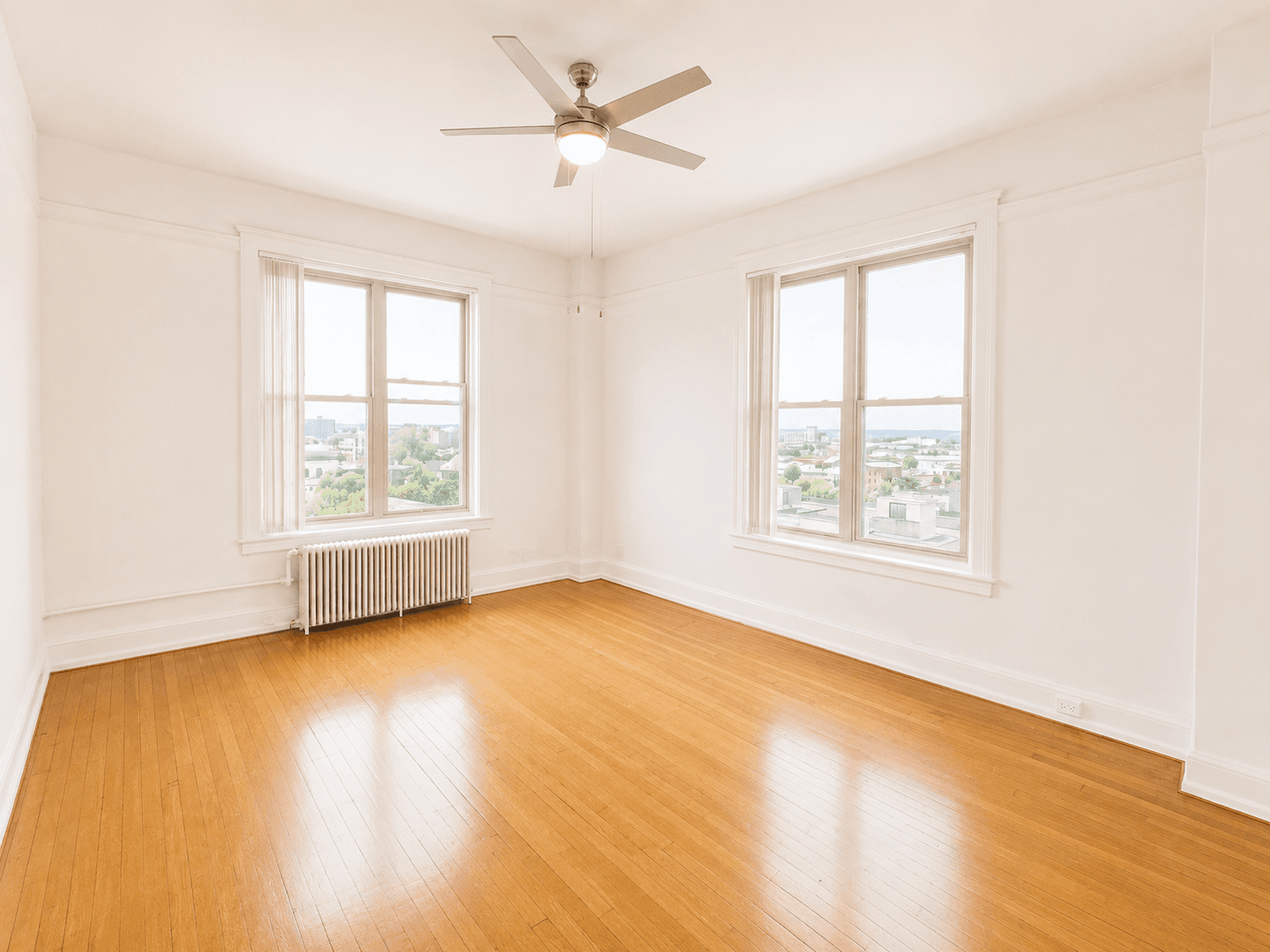 Louisville Apartment: 709 South Third St