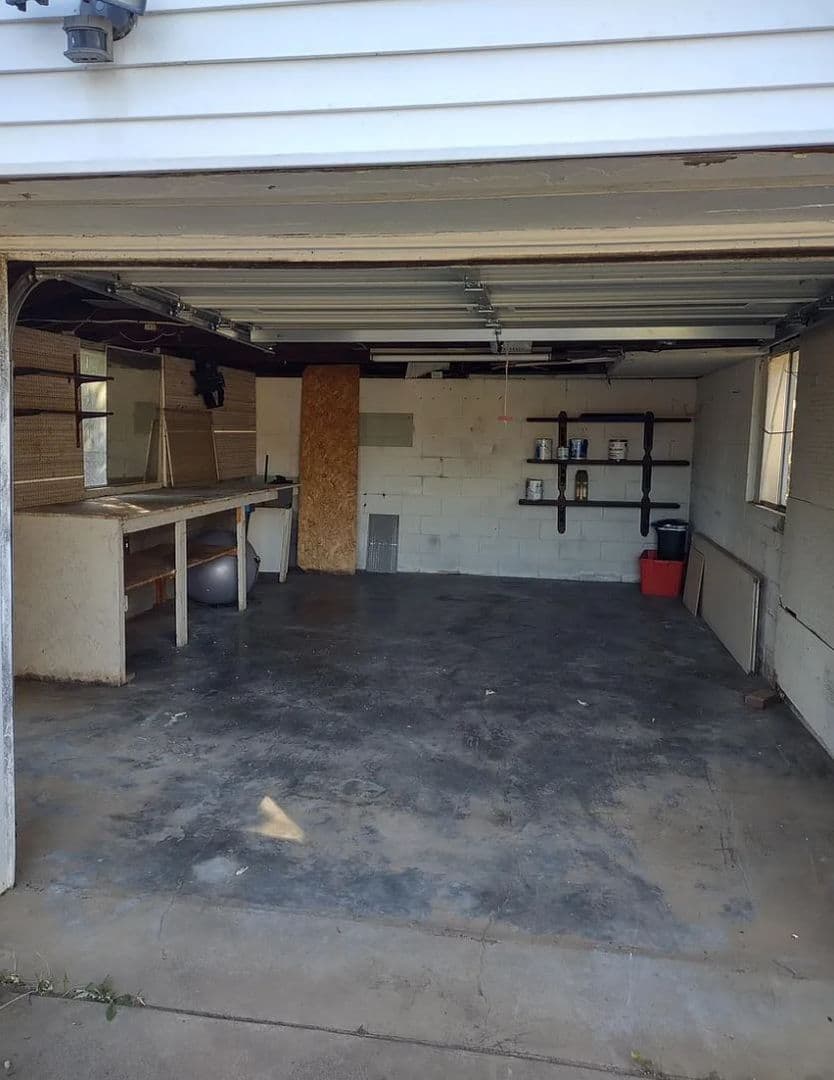 Louisville House: 3318 Moulton