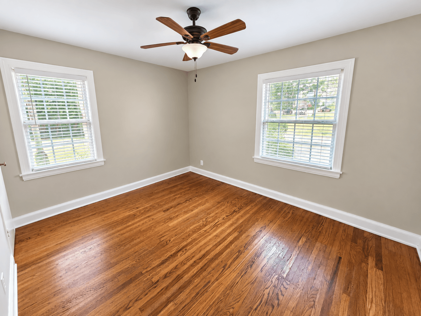 Louisville Apartment: 4327 Southern Pkwy