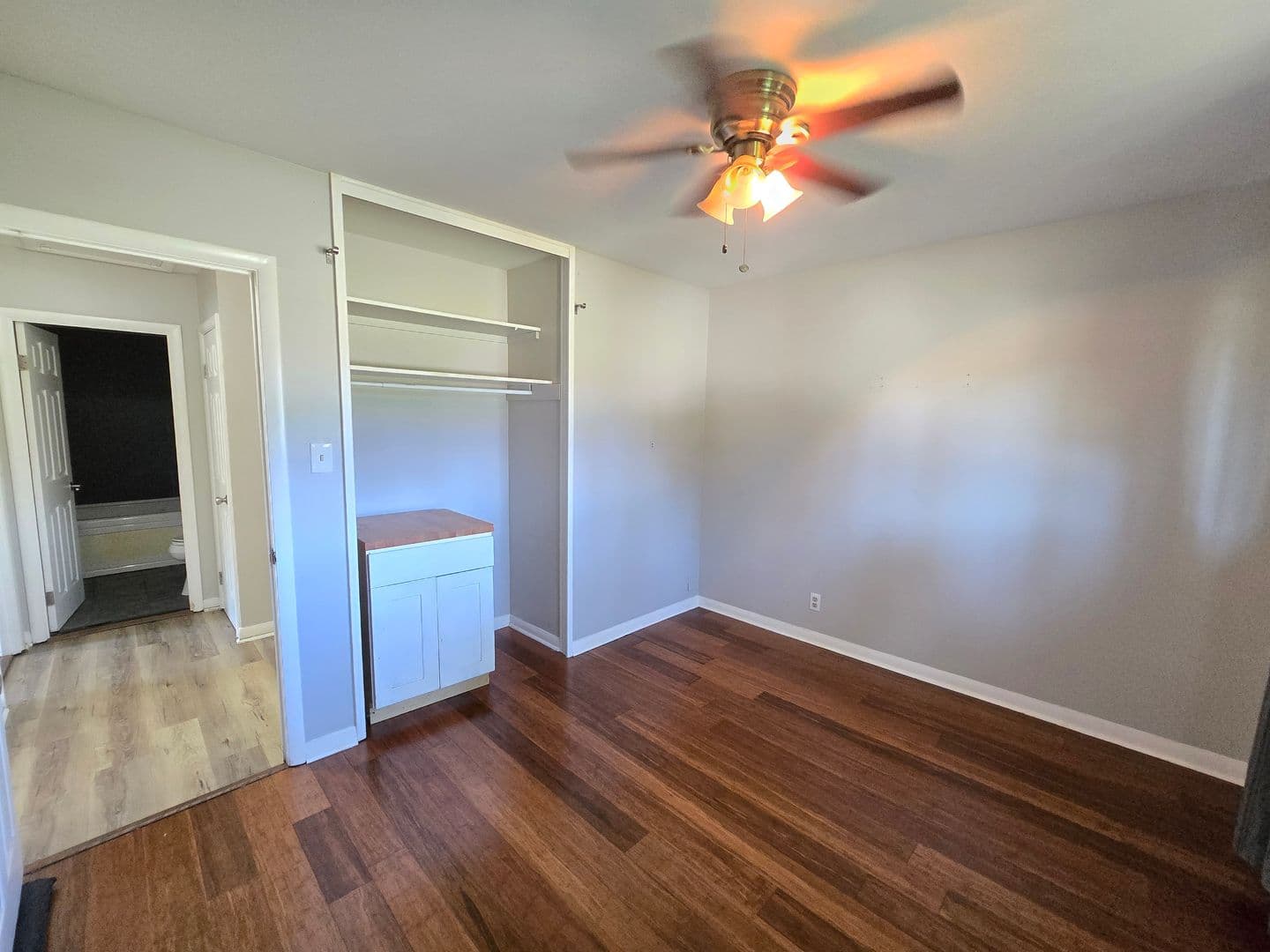 Louisville House: 3318 Moulton