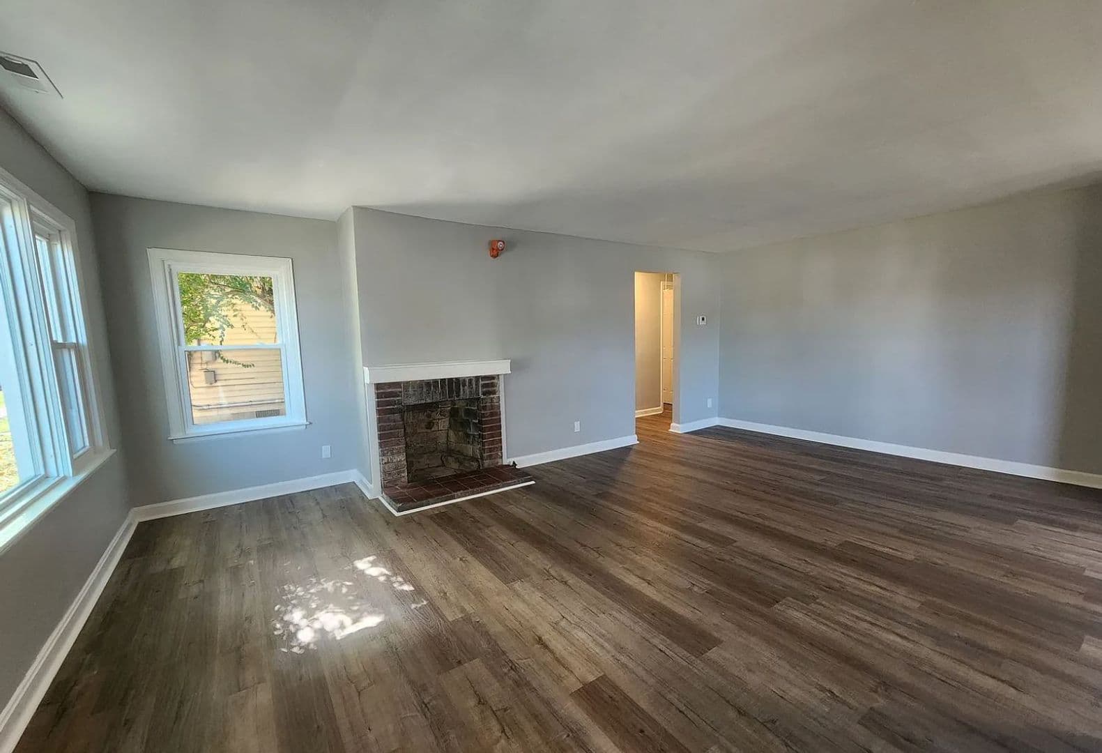 Louisville House: 1244 Algonquin Pkwy