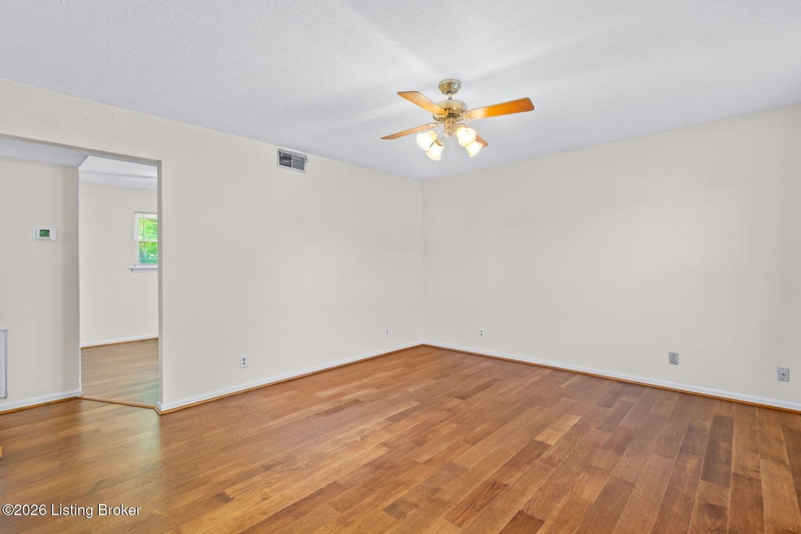 Louisville House: 3821 Hillcross Dr