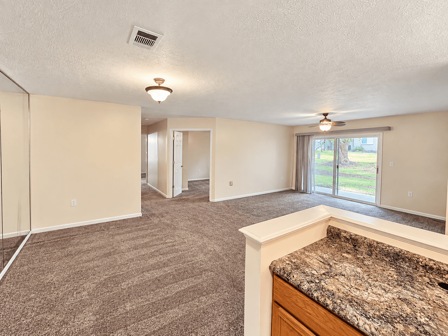 Louisville House: 10300 Southern Meadow Dr
