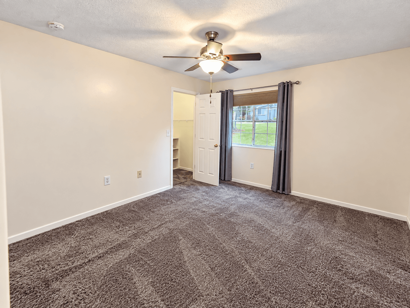 Louisville House: 10300 Southern Meadow Dr