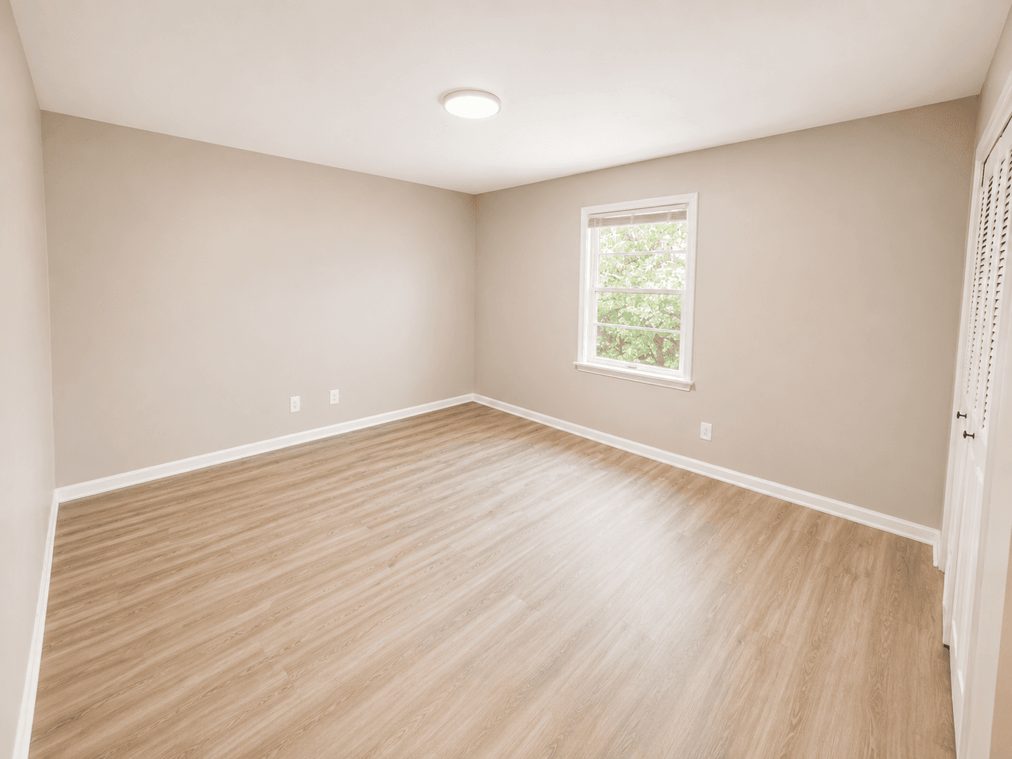 Louisville Apartment: 2601 Le Blanc Ct
