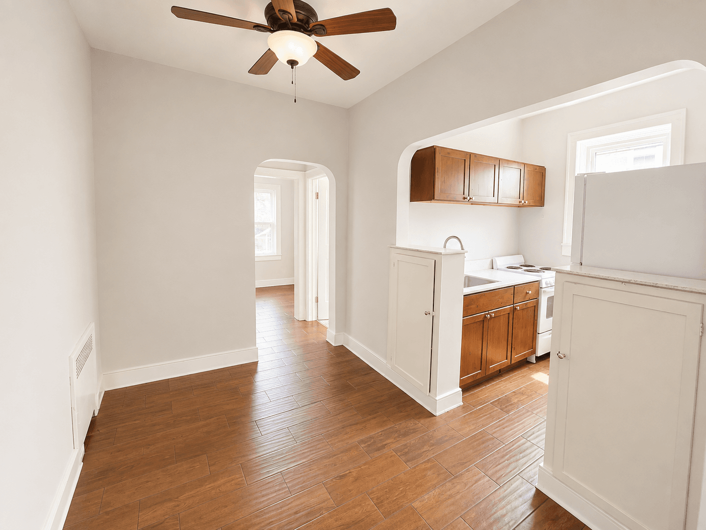 Louisville Apartment: 4327 Southern Pkwy