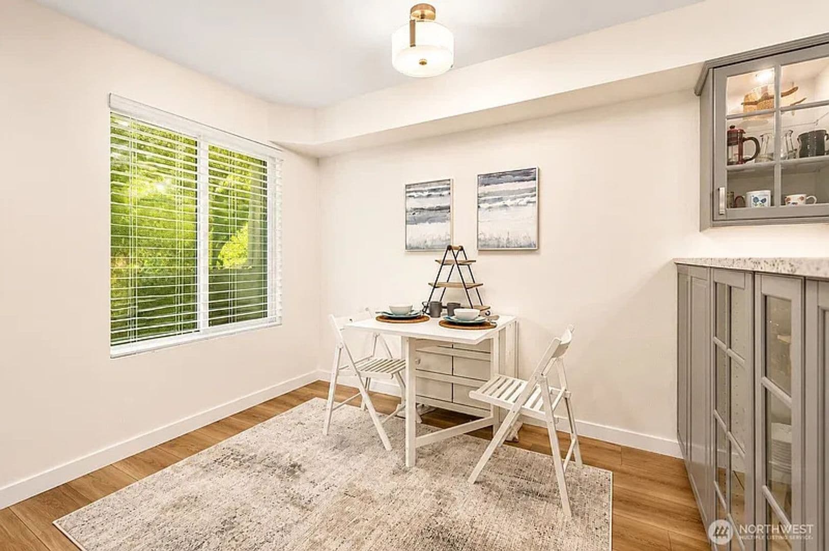 Bellevue House: 5501 Lakemont Blvd. Se Unit 102