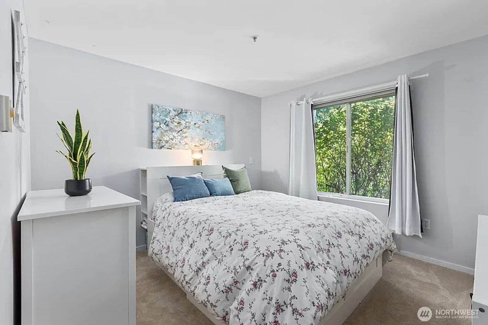 Bellevue House: 5501 Lakemont Blvd. Se Unit 102