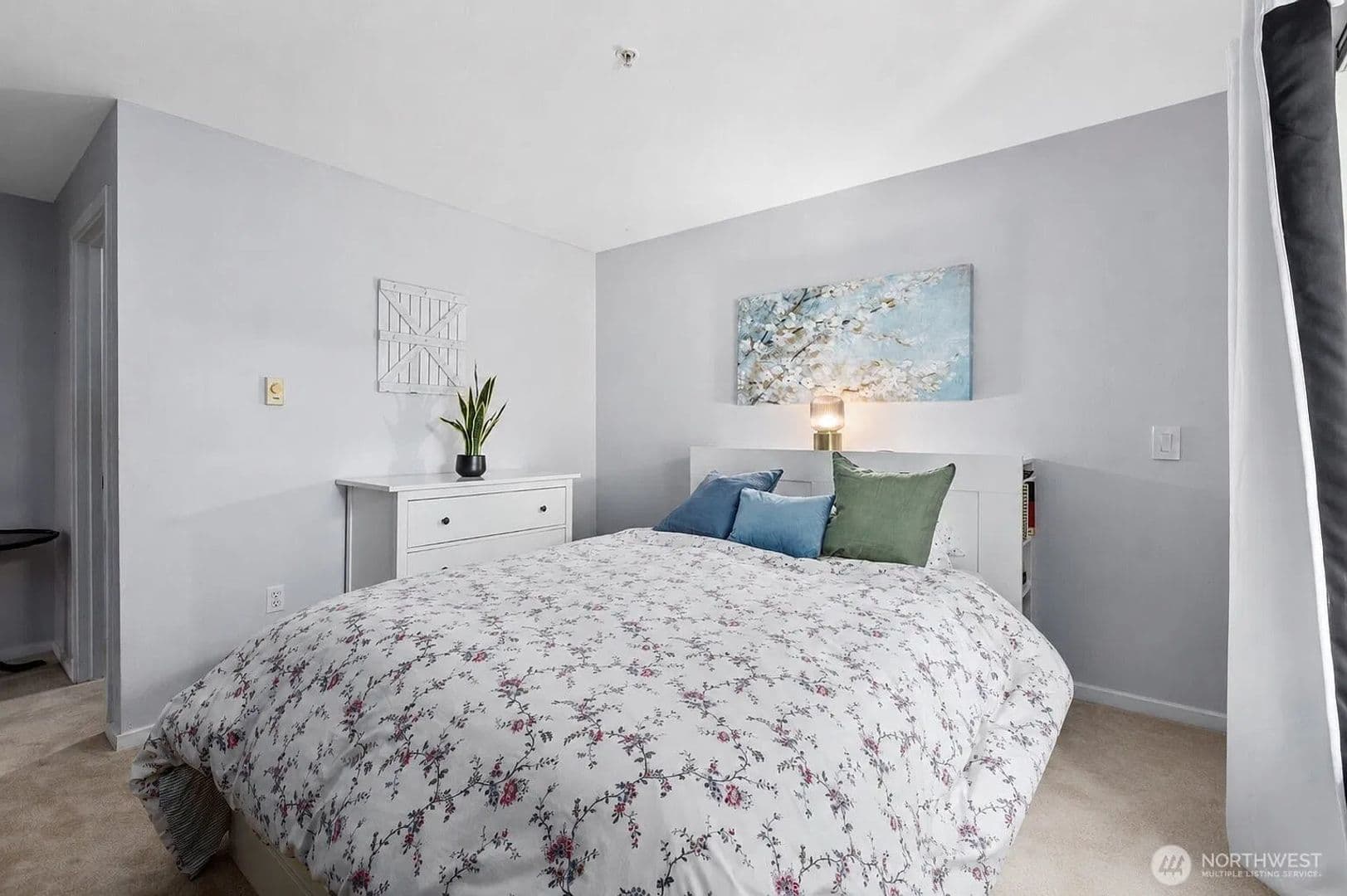 Bellevue House: 5501 Lakemont Blvd. Se Unit 102