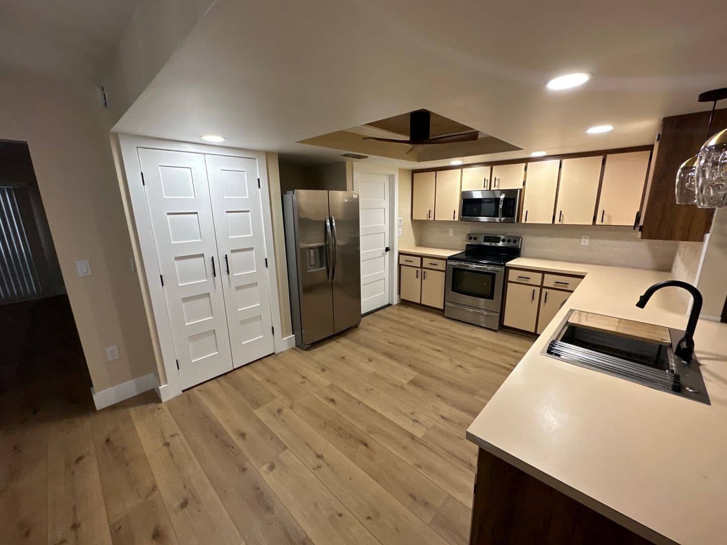Spring Hill House: 4577 Goldcoast Avenue