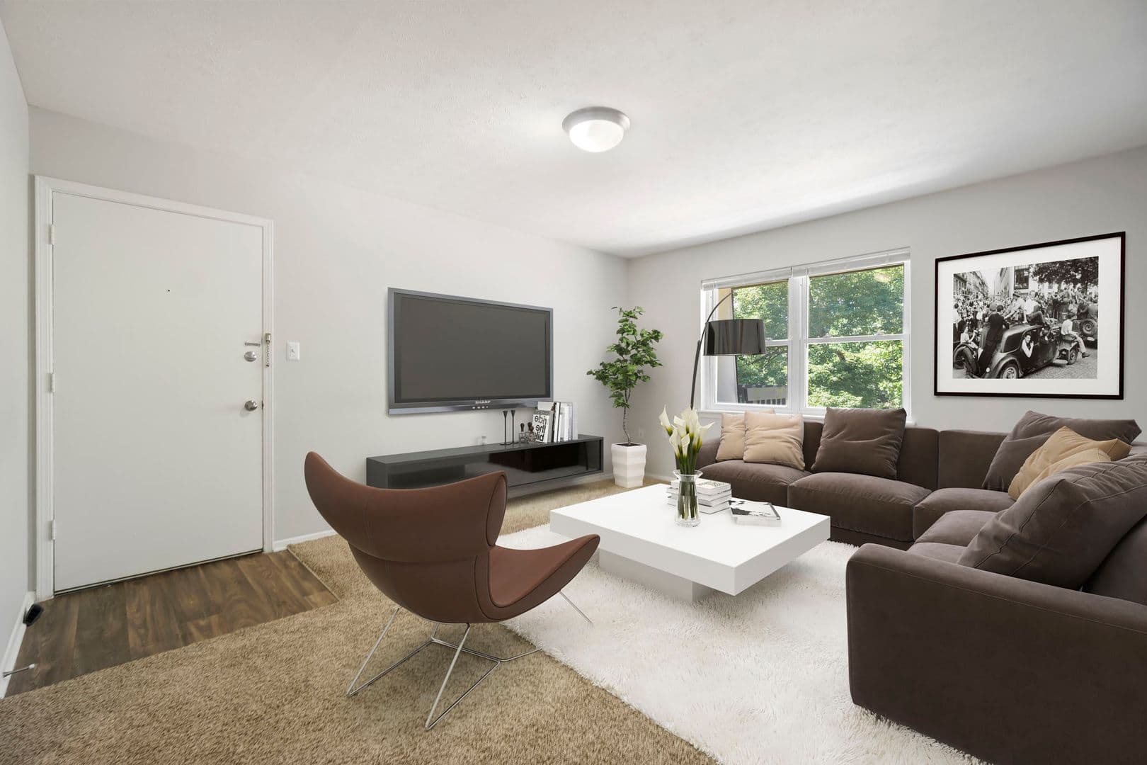 Greenville Apartment: 211 Batesview Dr.
