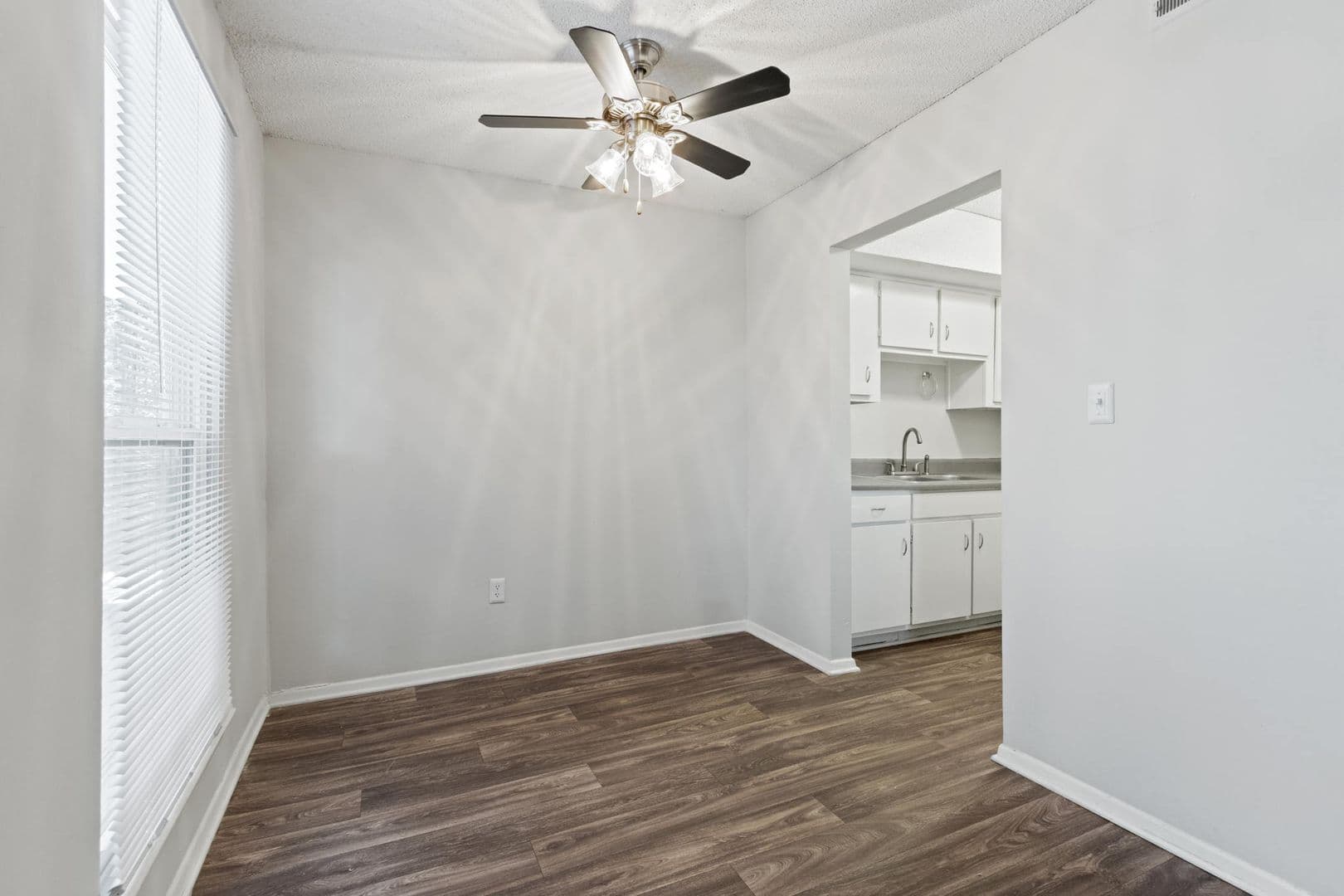 Greenville Apartment: 2413 Wade Hampton Blvd.