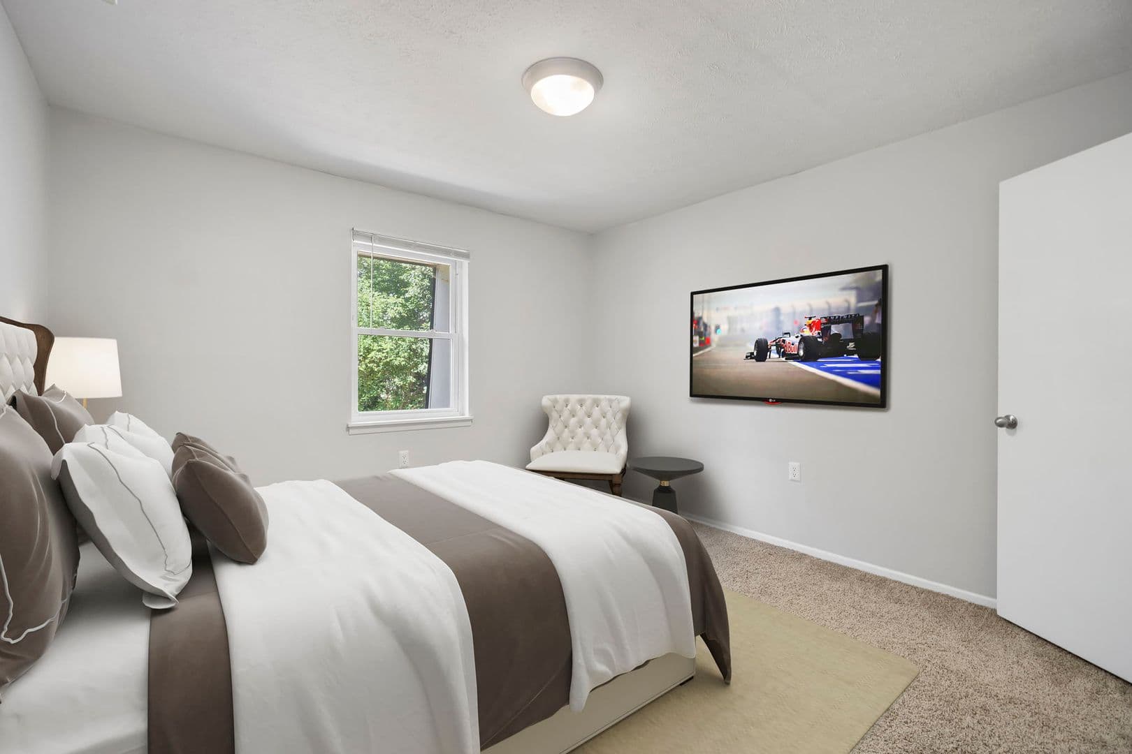 Greenville Apartment: 211 Batesview Dr.