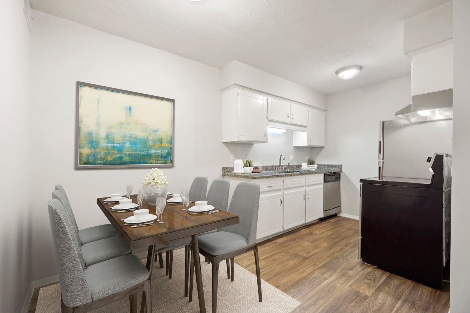 Greenville Apartment: 211 Batesview Dr.