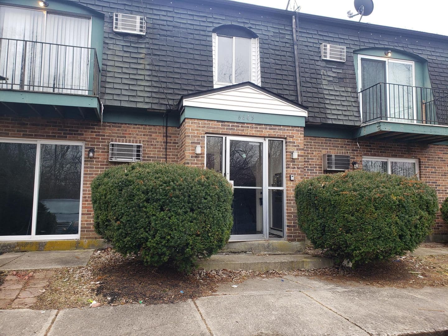 Trotwood Apartment: 6645 Wolf Creek Pike