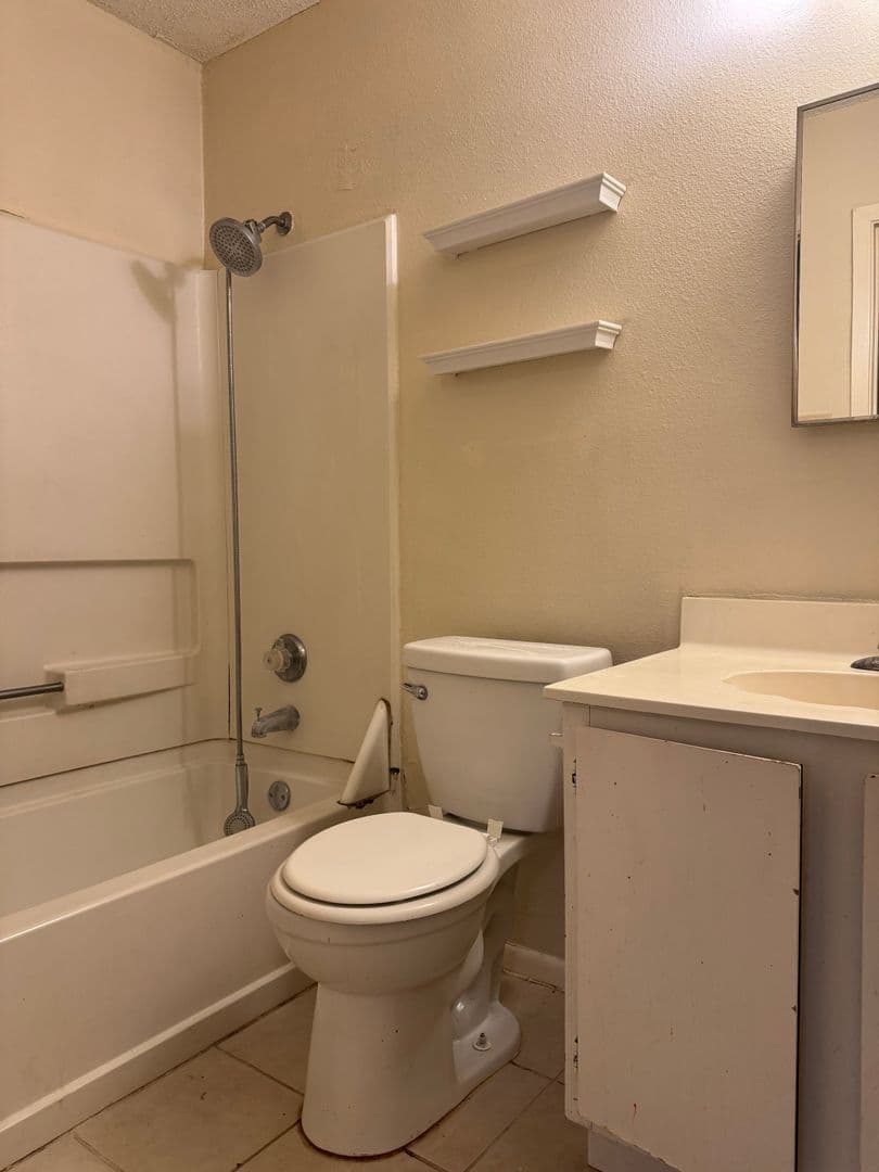 SAN ANTONIO House: 8251 SUNSHINE TRAIL DR