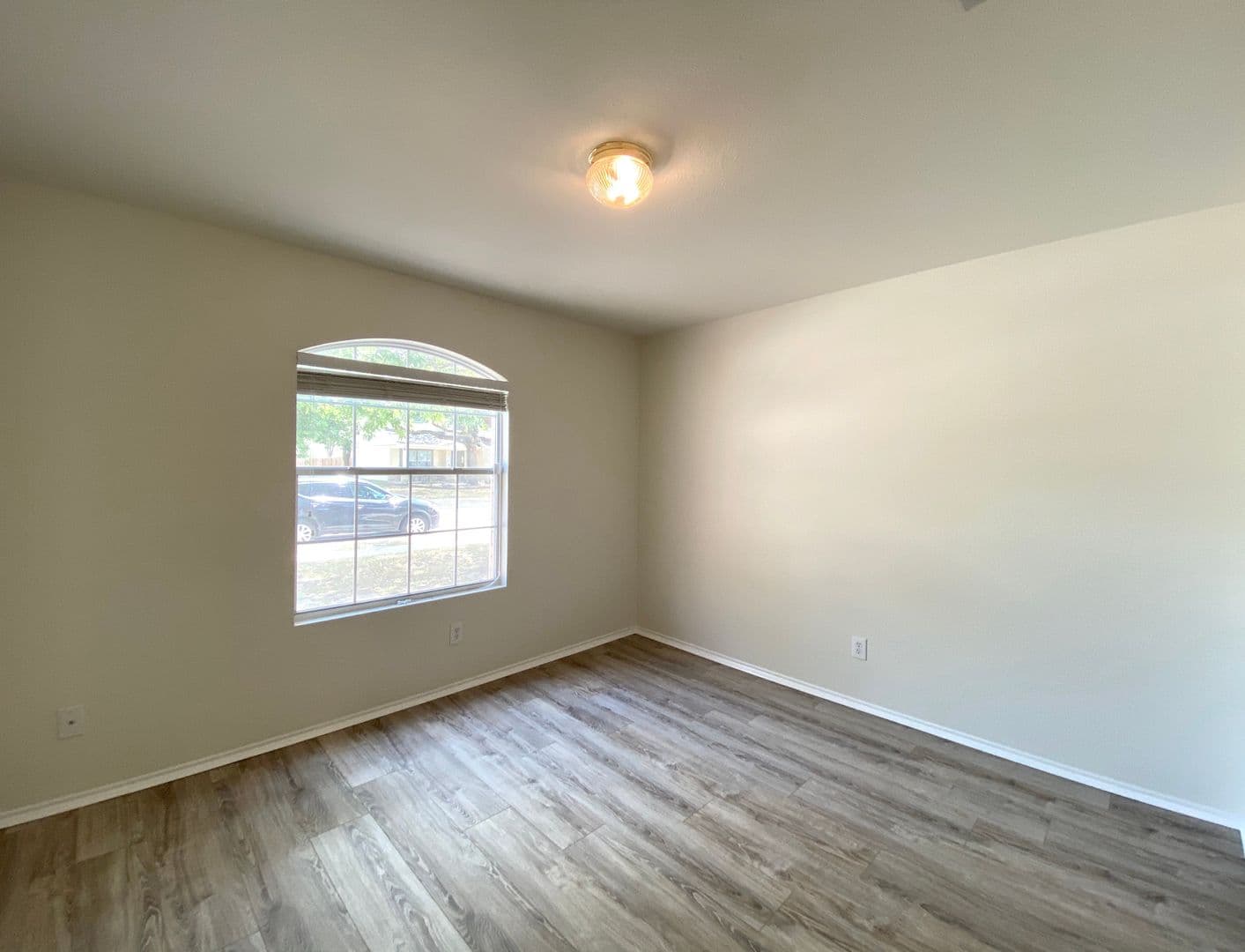 SELMA House: 16511 CABALLO VALLEY