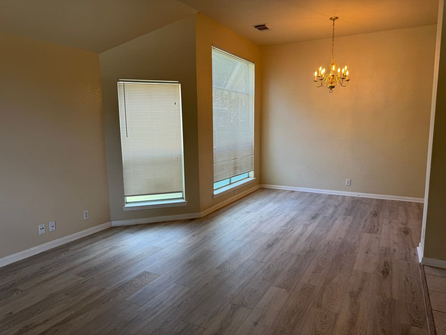 SCHERTZ House: 2520 CRESTED HEIGHTS