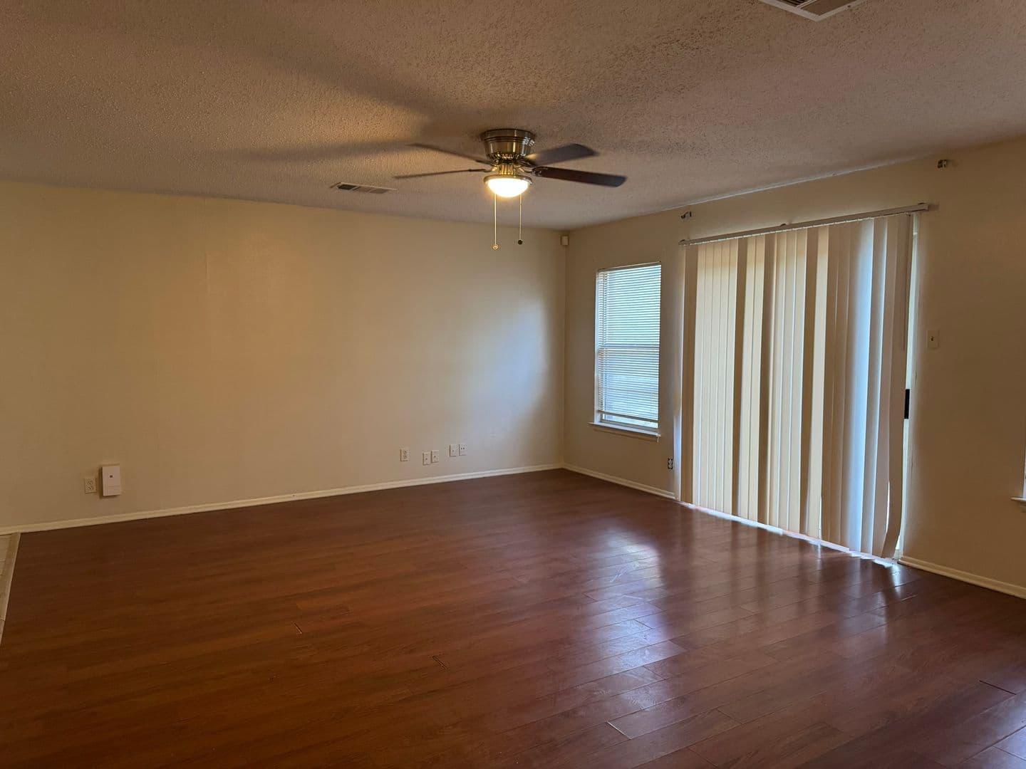 SAN ANTONIO House: 8251 SUNSHINE TRAIL DR