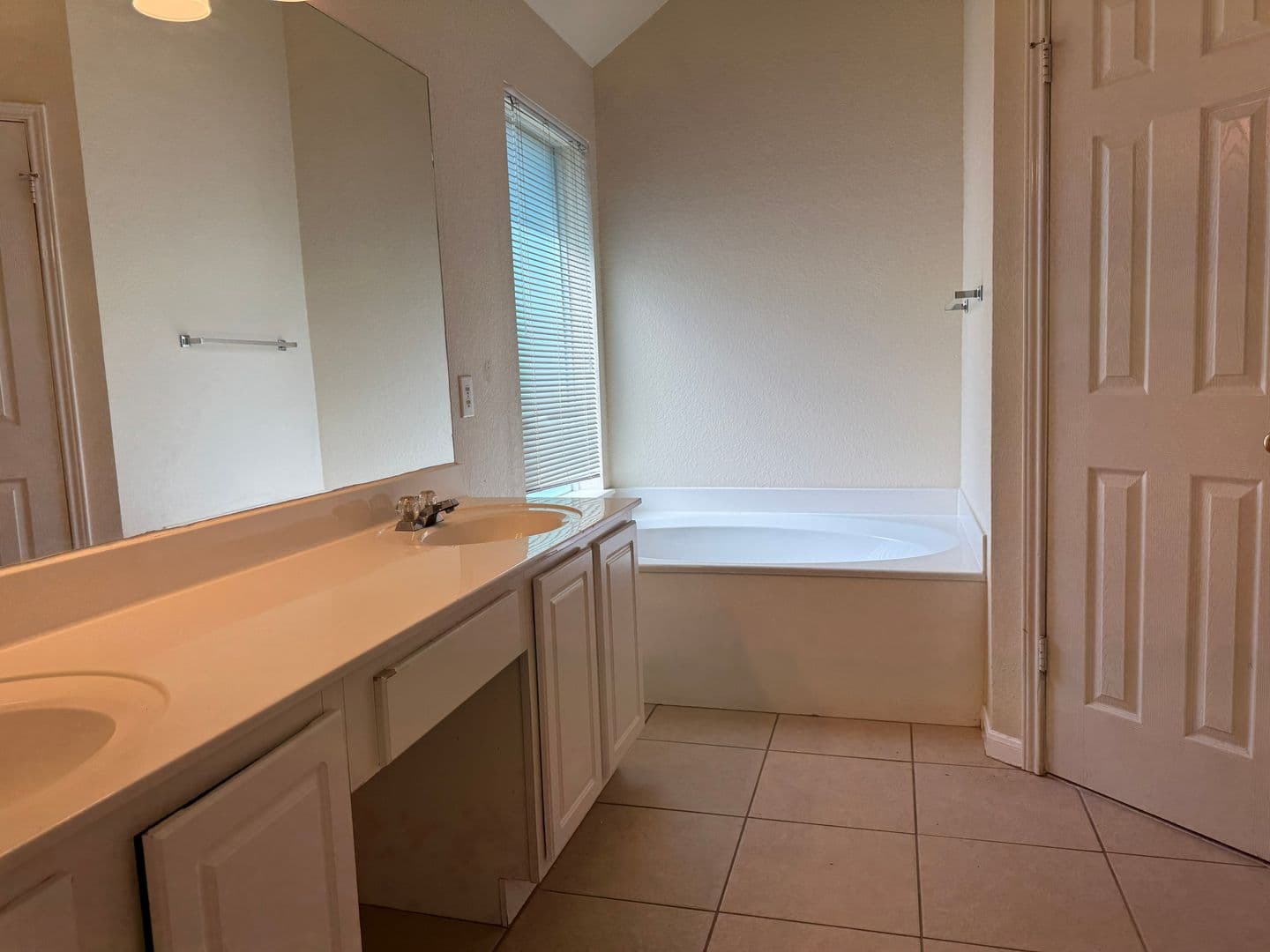 SCHERTZ House: 2520 CRESTED HEIGHTS