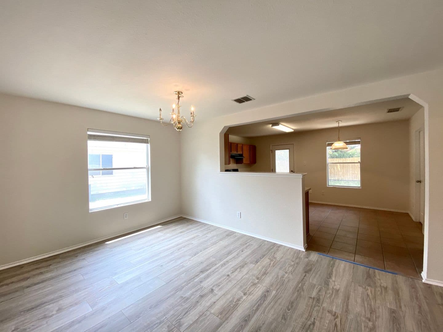 SELMA House: 16511 CABALLO VALLEY