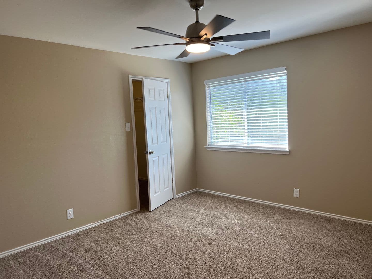 SCHERTZ House: 3648 DIAMOND FALLS