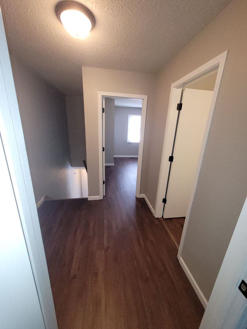 Desloge Apartment: 720 Monroe Street Unit C8