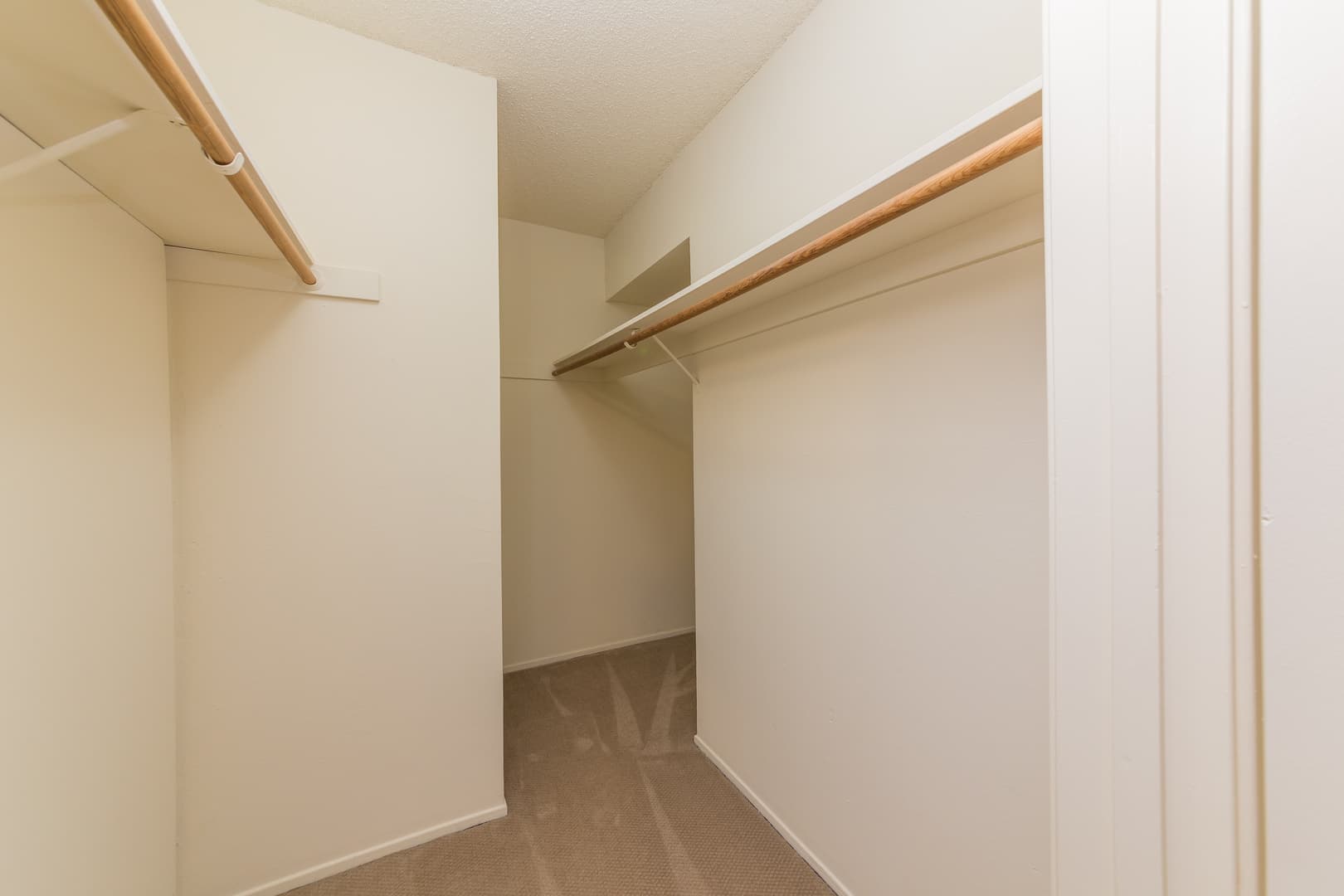 Pleasant Hill Apartment: 630 Tempe Ct