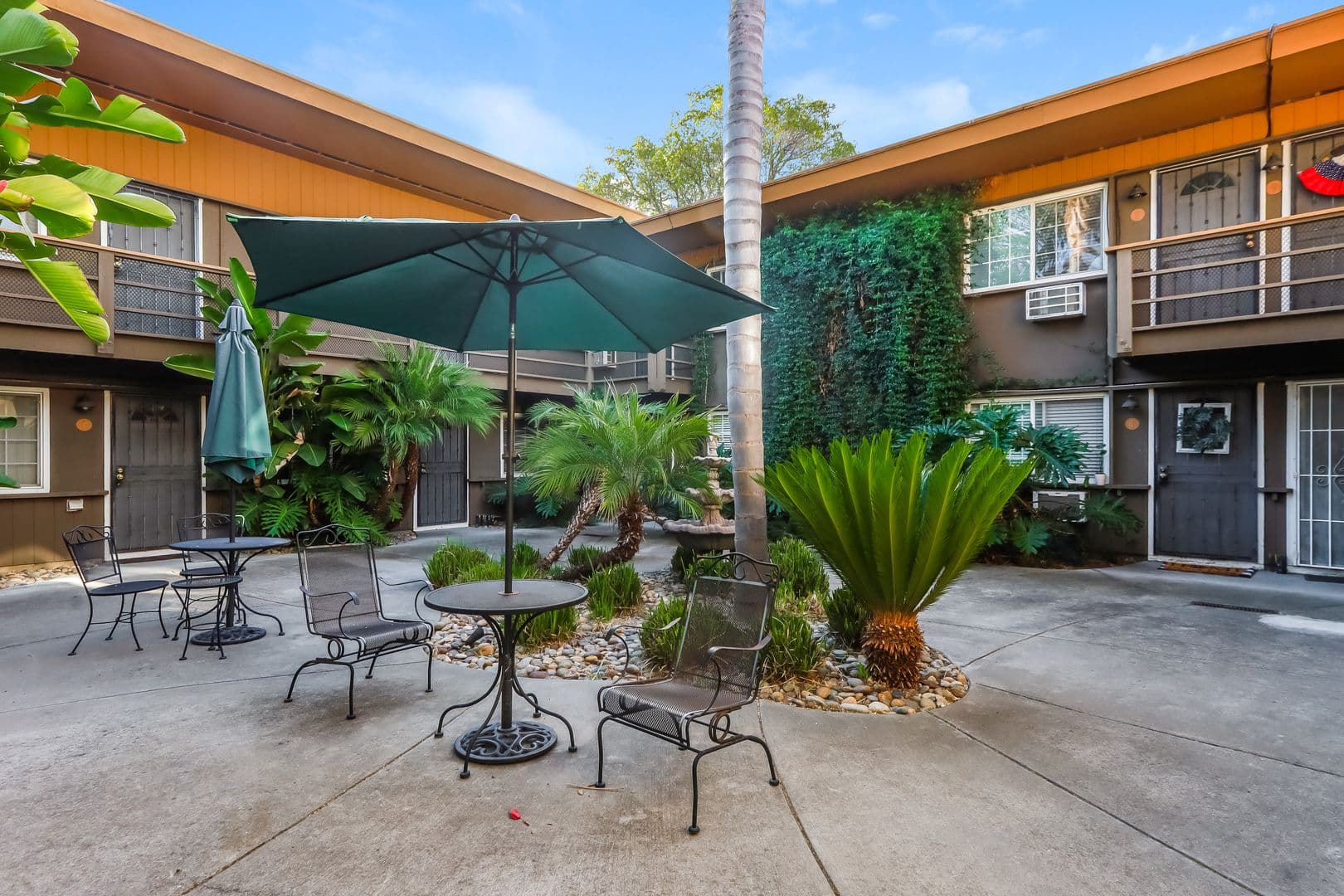 Walnut Creek Apartment: 1185 Lincoln Avenue