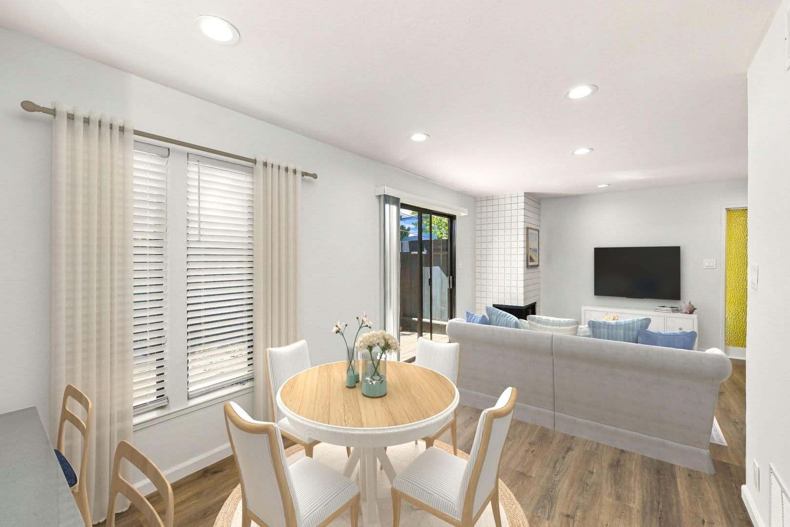 Walnut Creek Apartment: 1980 Desert Circle