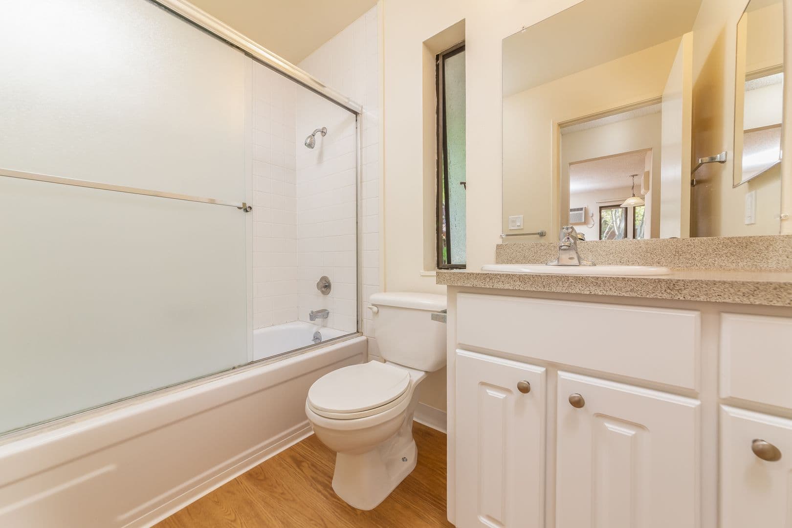 Pleasant Hill Apartment: 630 Tempe Ct