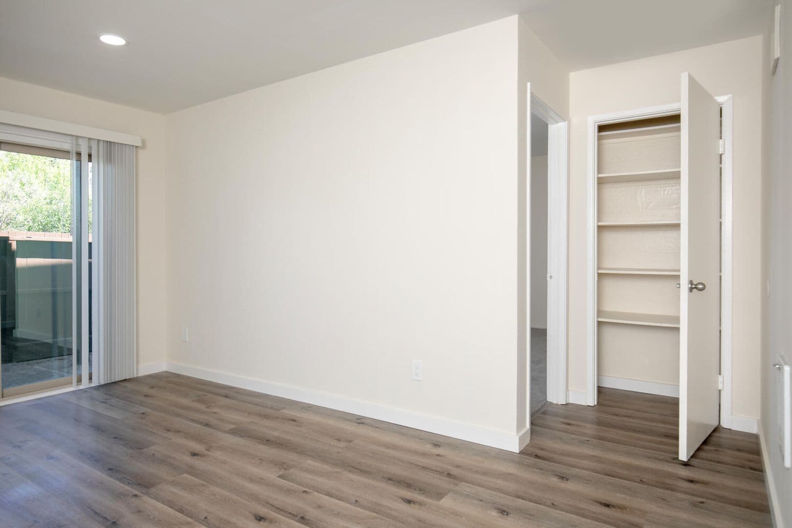 Pleasant Hill Apartment: 630 Tempe Ct