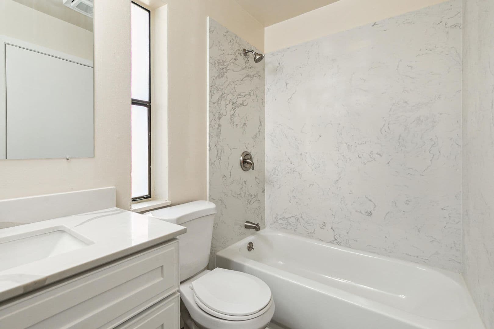 Pleasant Hill Apartment: 630 Tempe Ct