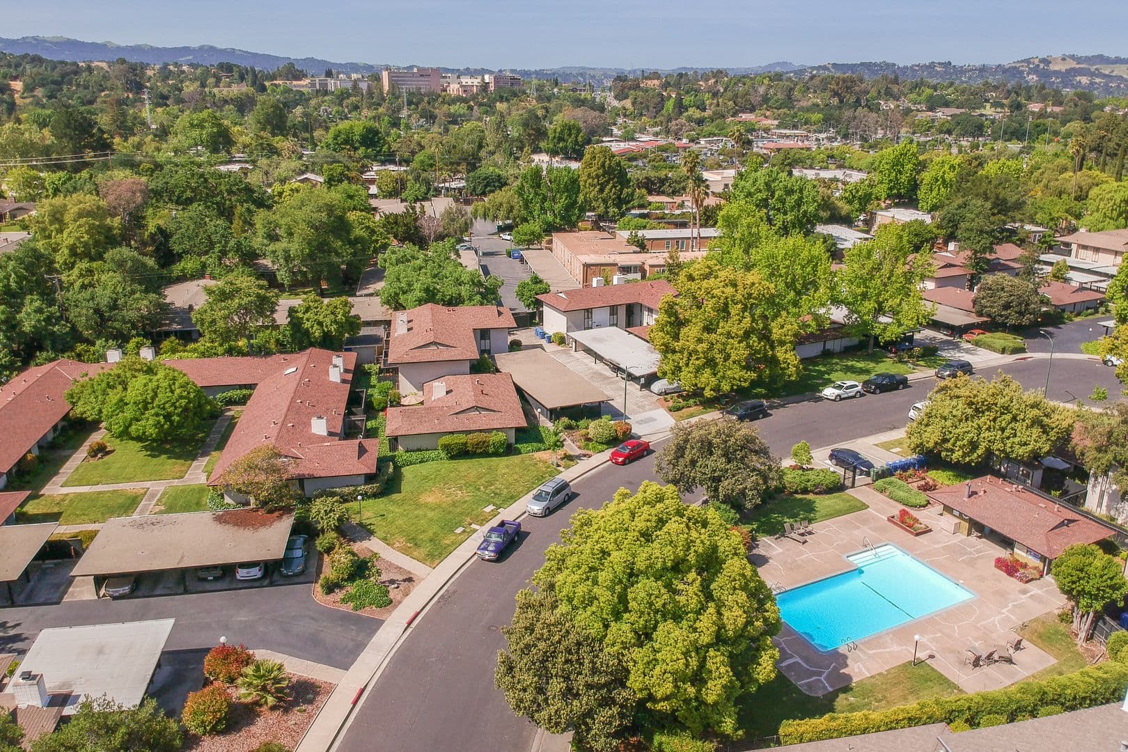 Walnut Creek Apartment: 1980 Desert Circle