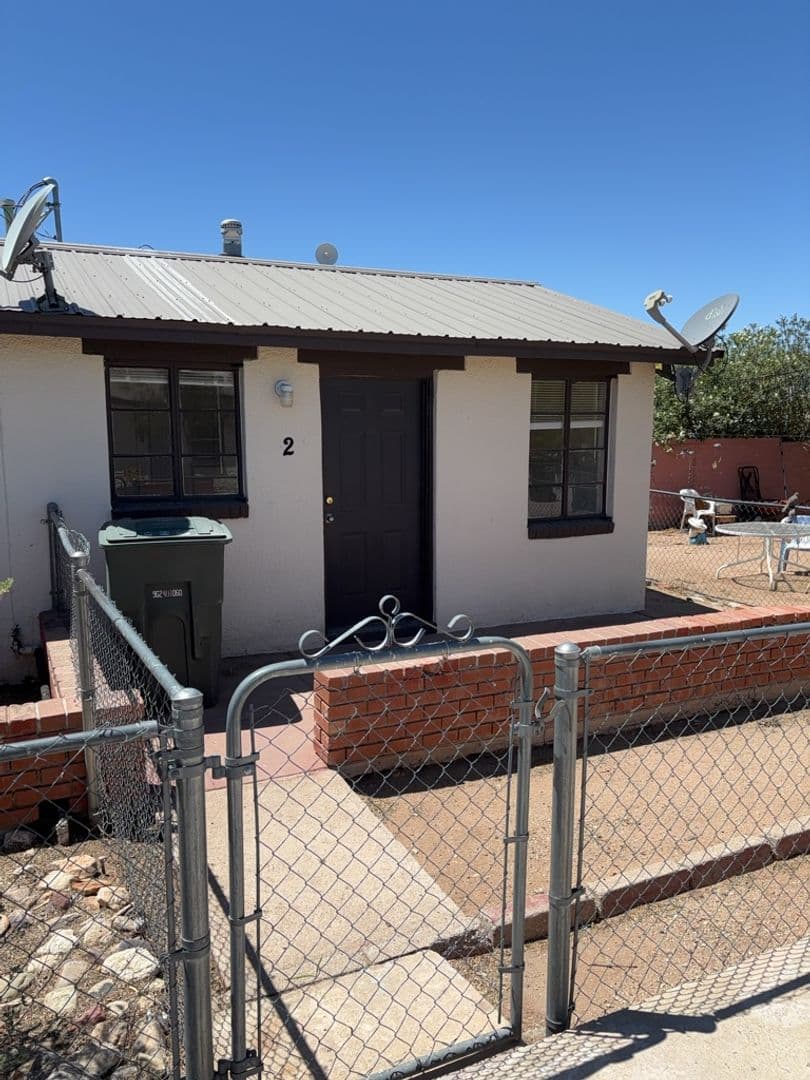 Tucson Apartment: 208 W. Kelso Street